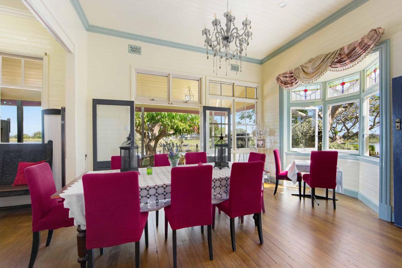 The Old Bank Gladstone Licensed Restaurant&Boutique Accommodation Hat Head Extérieur photo